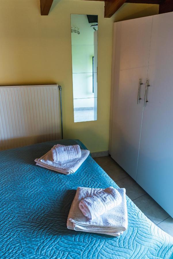 Julia΄S Apartment Alepou エクステリア 写真